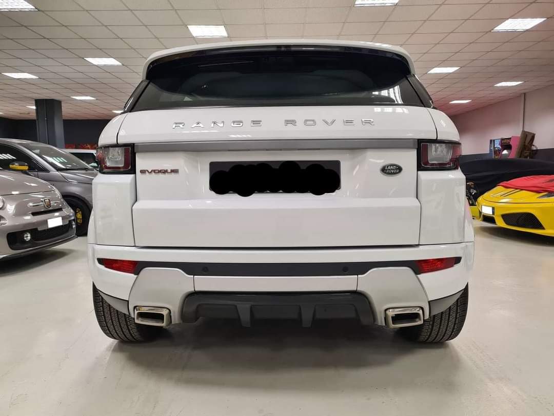 Land Rover Range Rover Evoque – Image 3