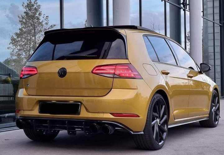 Volkswagen Golf R – Image 6