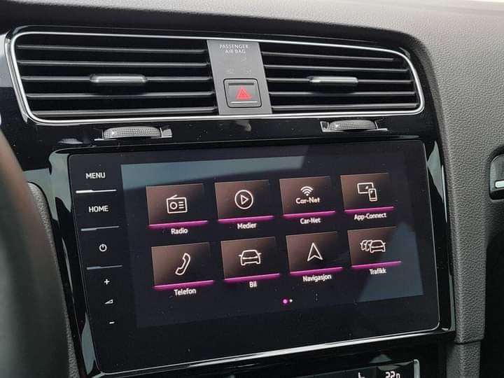 Volkswagen Golf R – Image 46