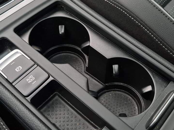 Volkswagen Golf R – Image 47