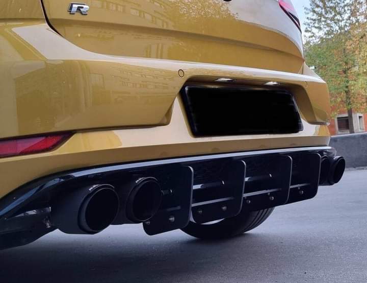 Volkswagen Golf R – Image 55