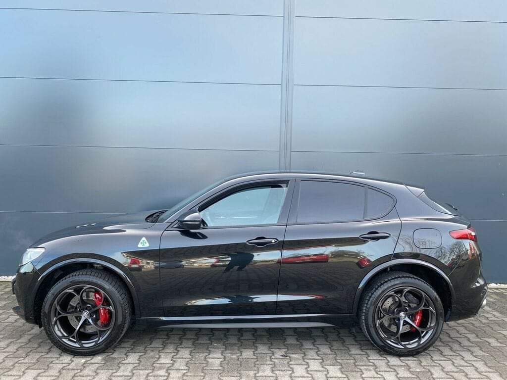 Alfa Romeo STELVIO – Image 18