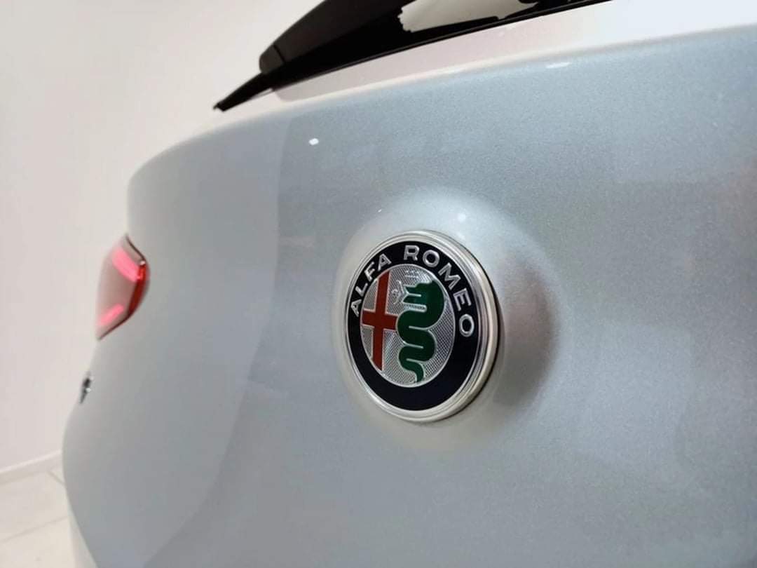 Alfa Romeo Stelvio – Image 13