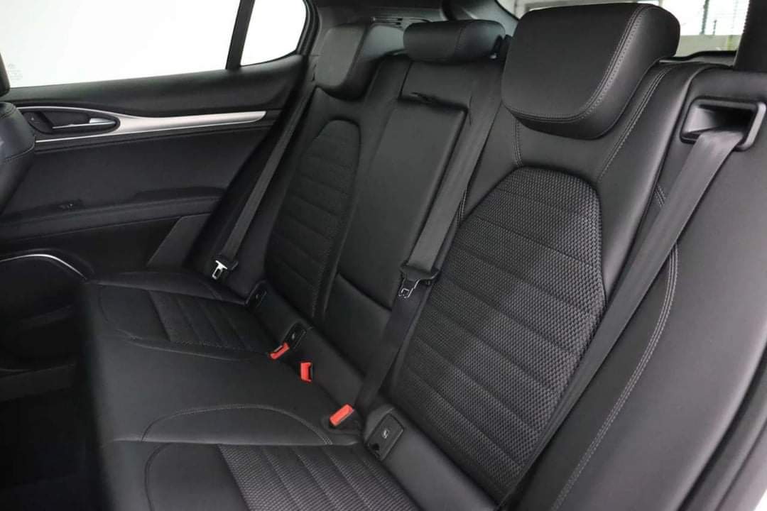 Alfa Romeo Stelvio – Image 17