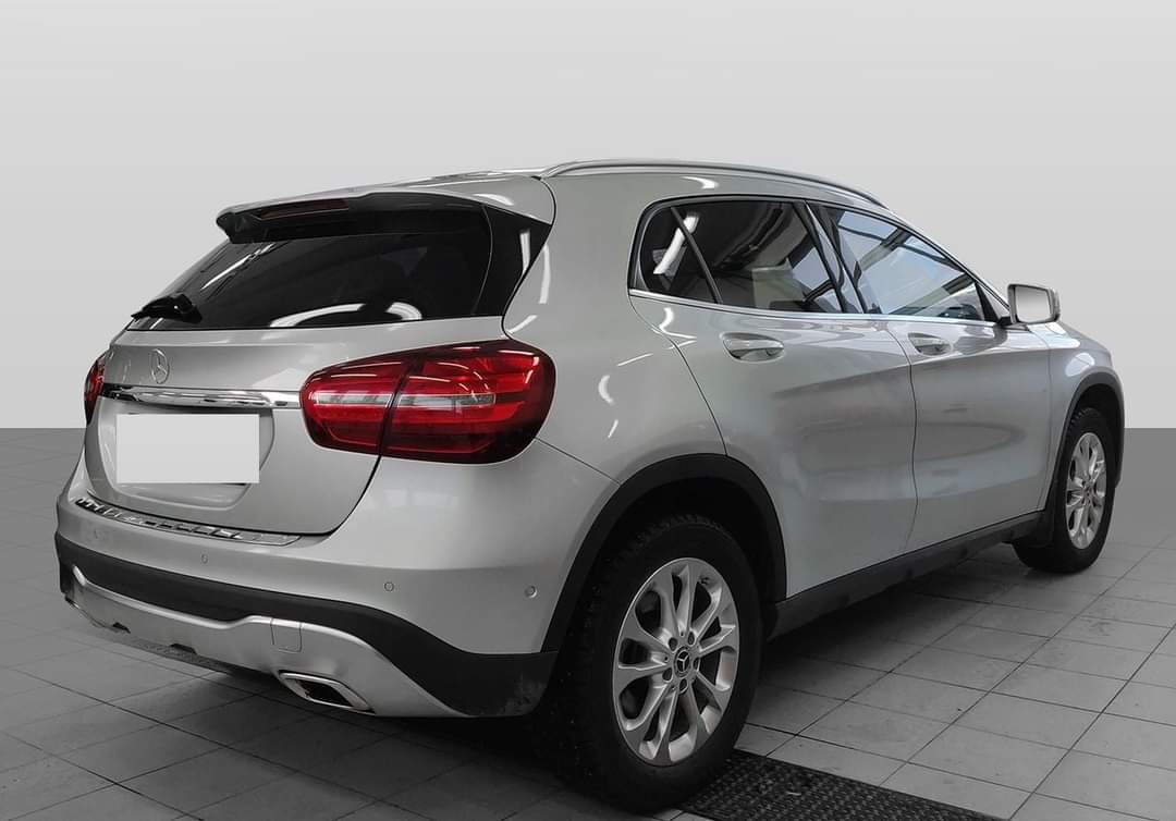 Mercedes-Benz GLA – Image 5
