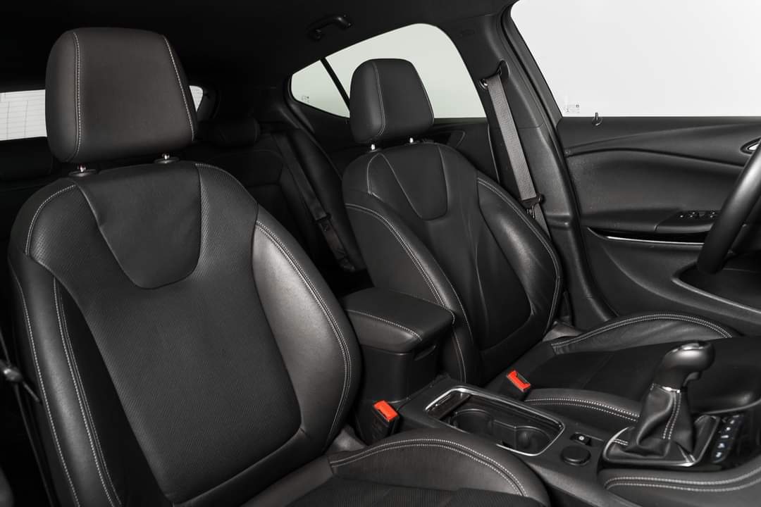 Opel Astra – Image 11