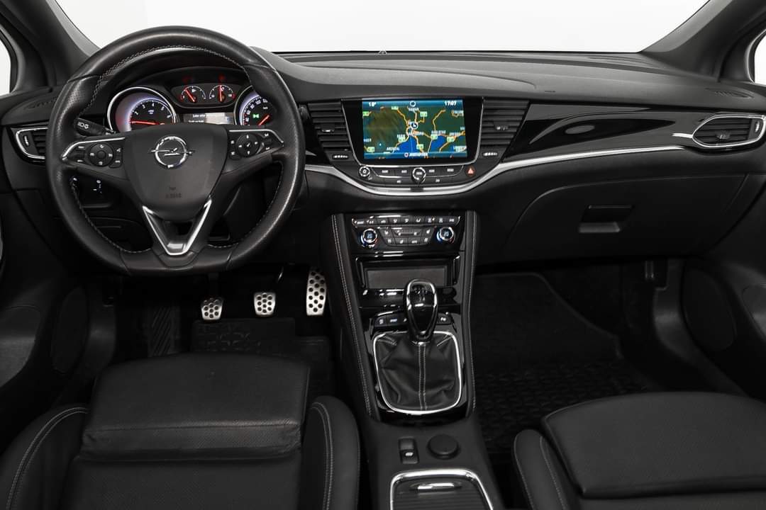 Opel Astra – Image 24