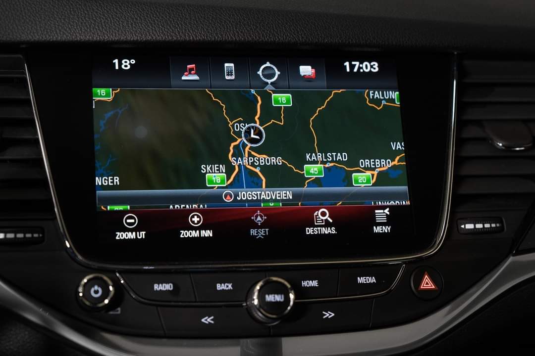 Opel Astra – Image 28