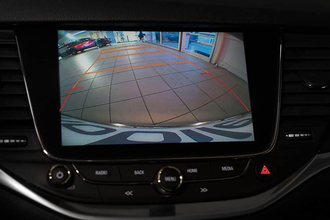 Opel Astra – Image 27