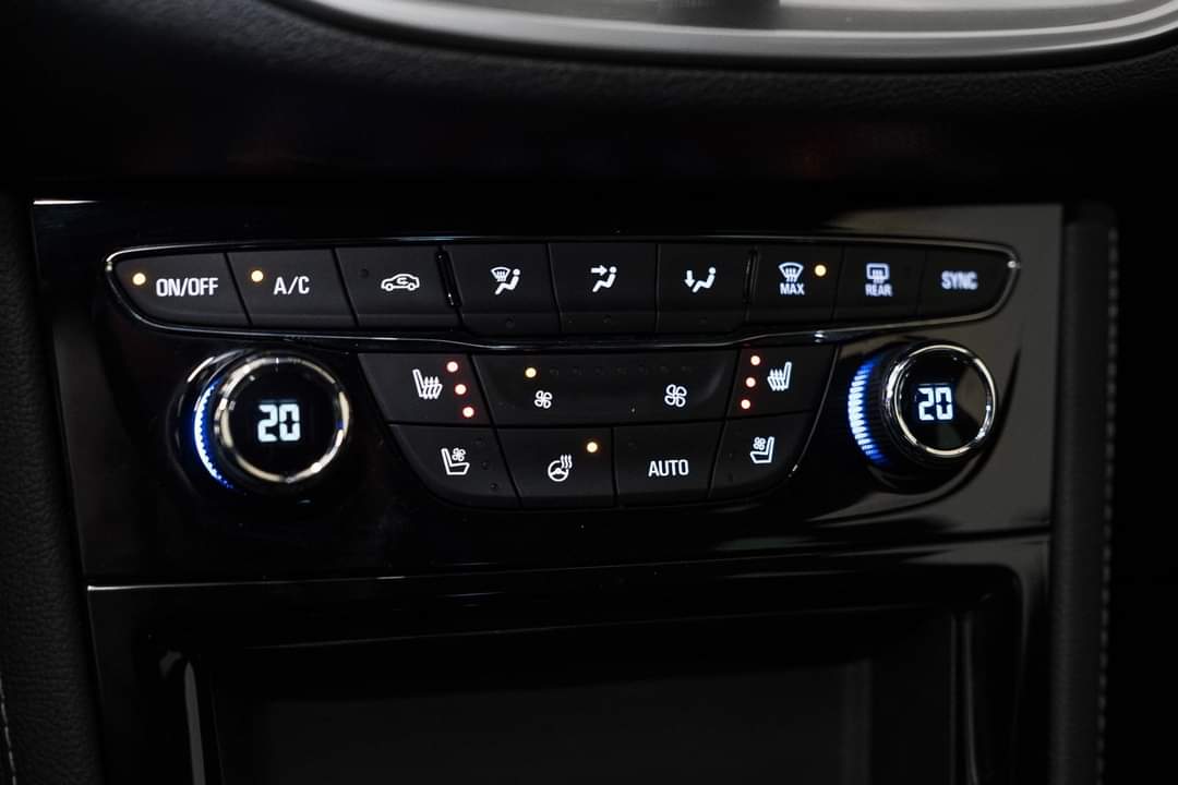 Opel Astra – Image 33