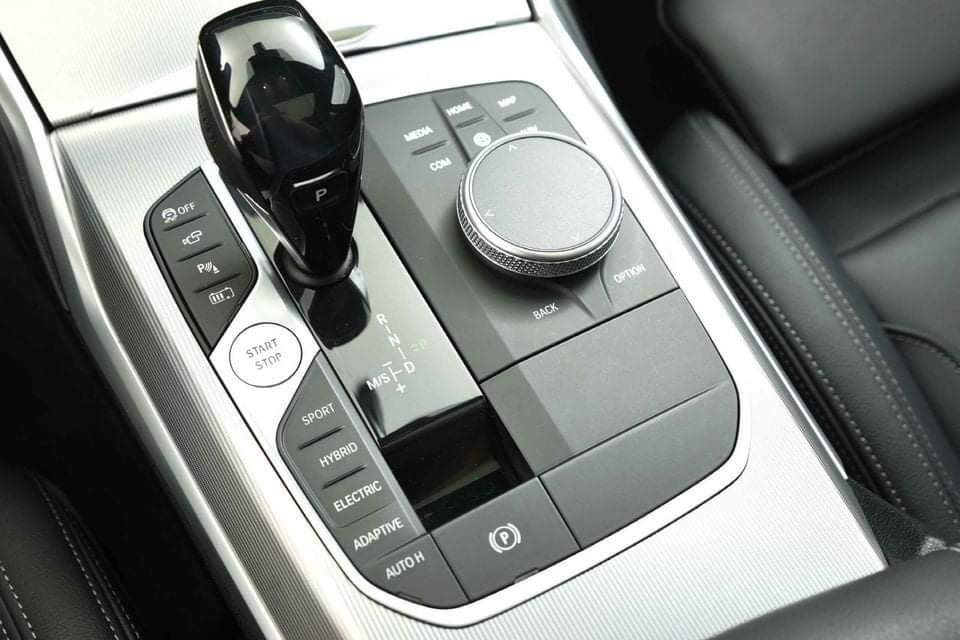 BMW Série 3 – Image 17