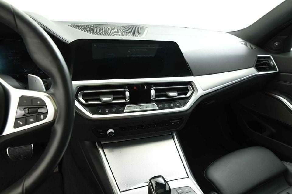 BMW Série 3 – Image 33