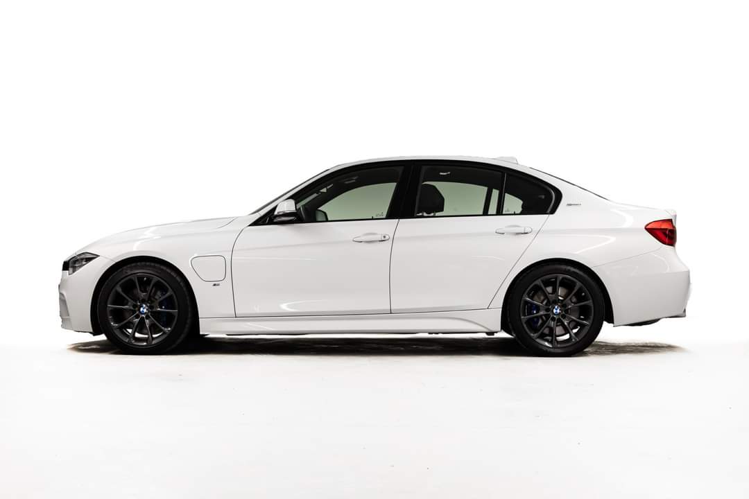 BMW Série 3 – Image 8