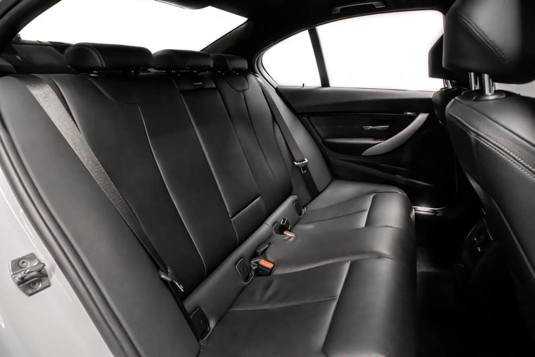 BMW Série 3 – Image 14