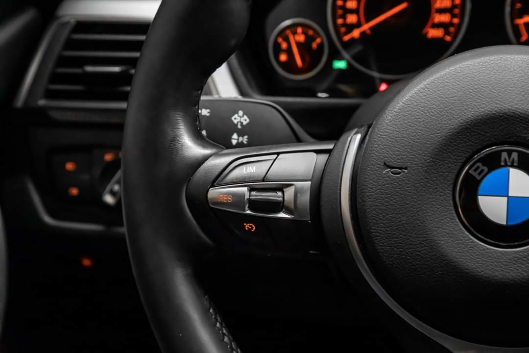 BMW Série 3 – Image 24