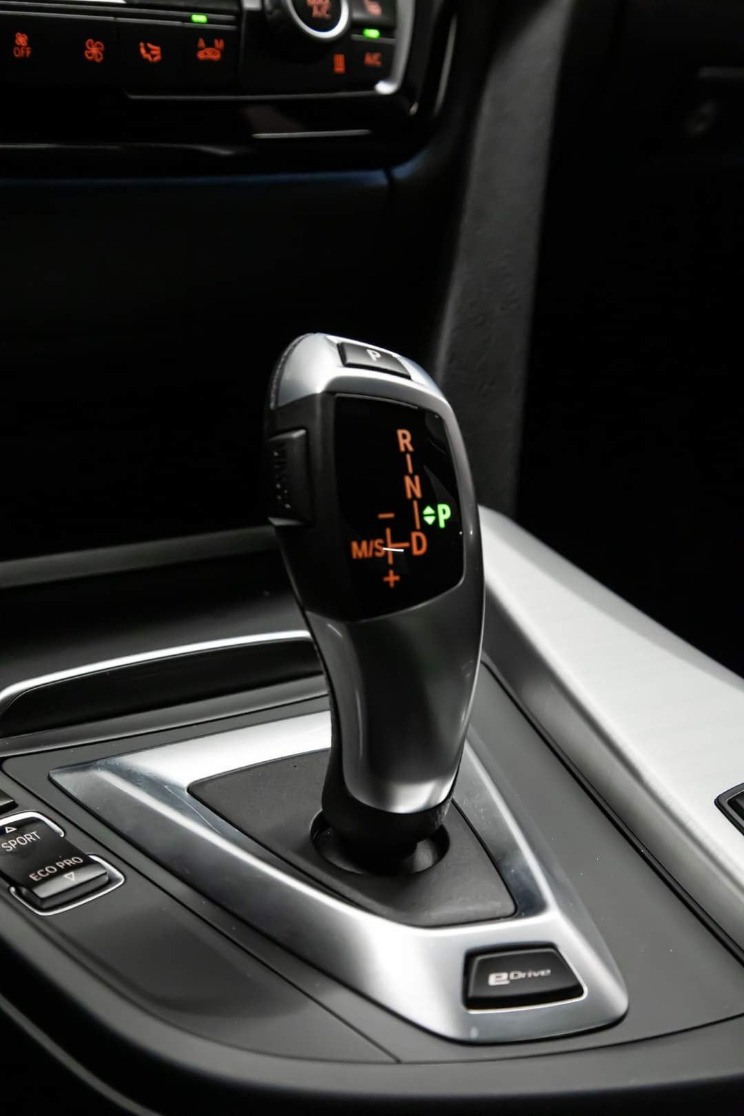 BMW Série 3 – Image 28