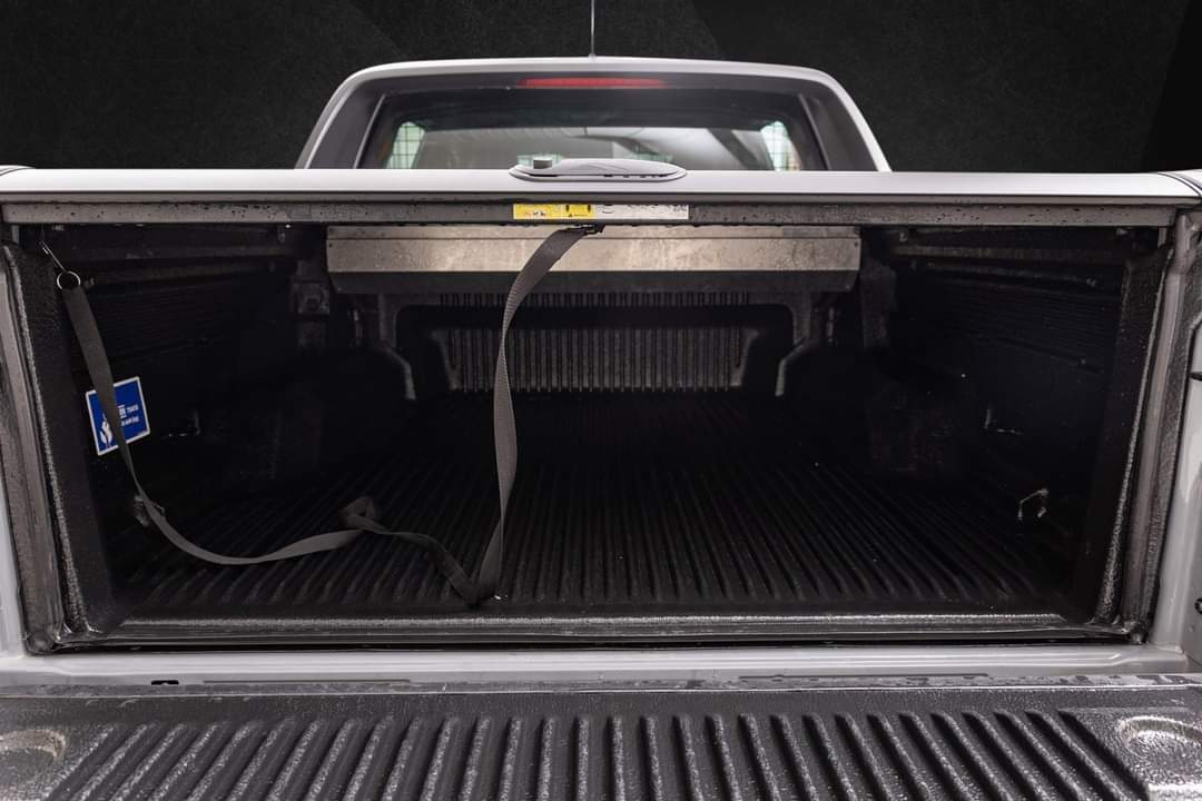 Ford Ranger Raptor – Image 11