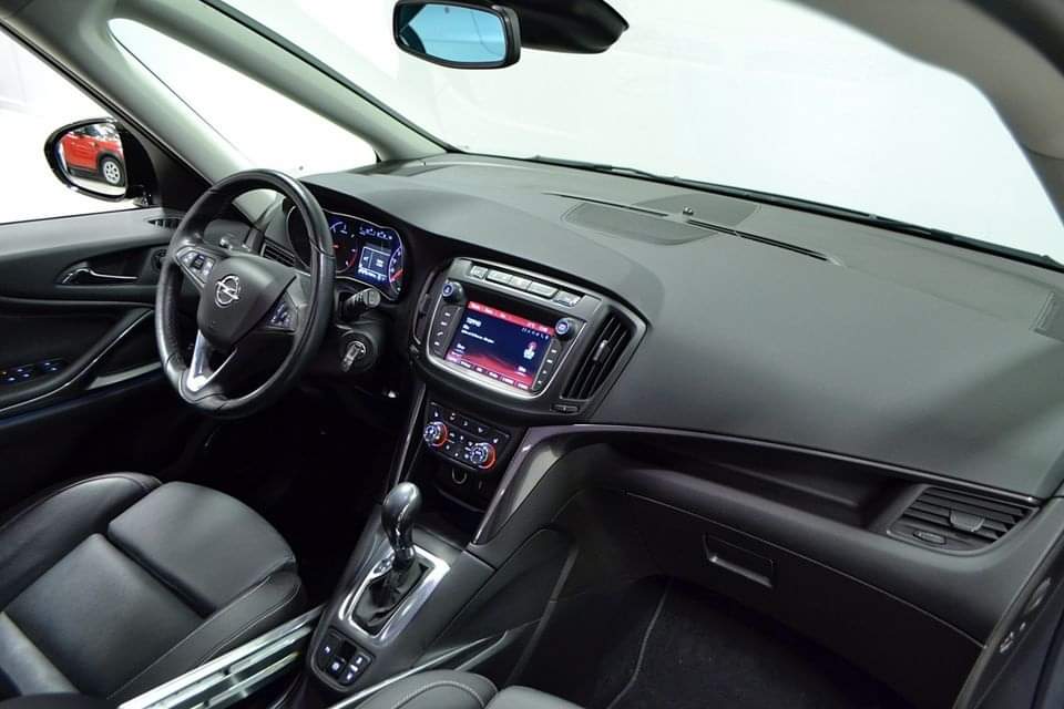 Opel Zafira – Image 25