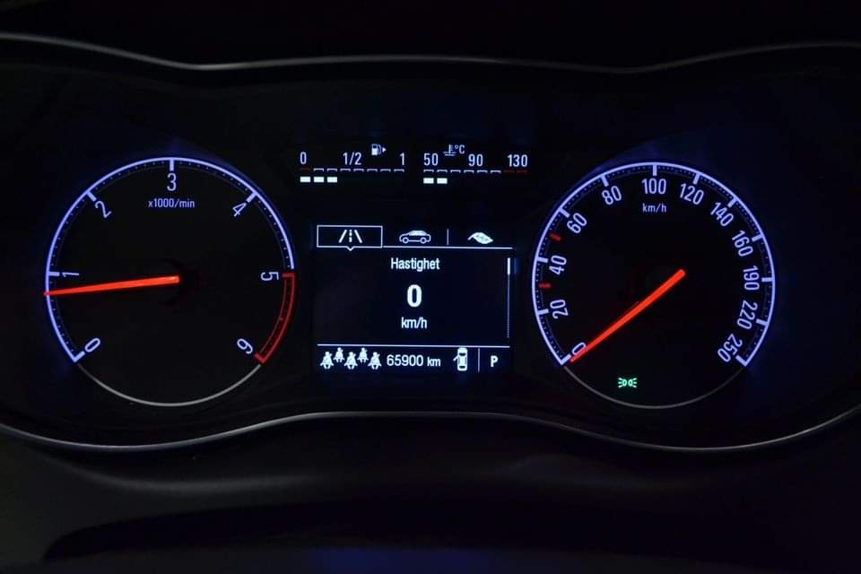 Opel Zafira – Image 45