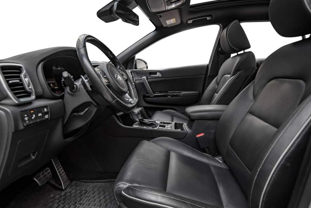 Kia Sportage 2.0 – Image 18