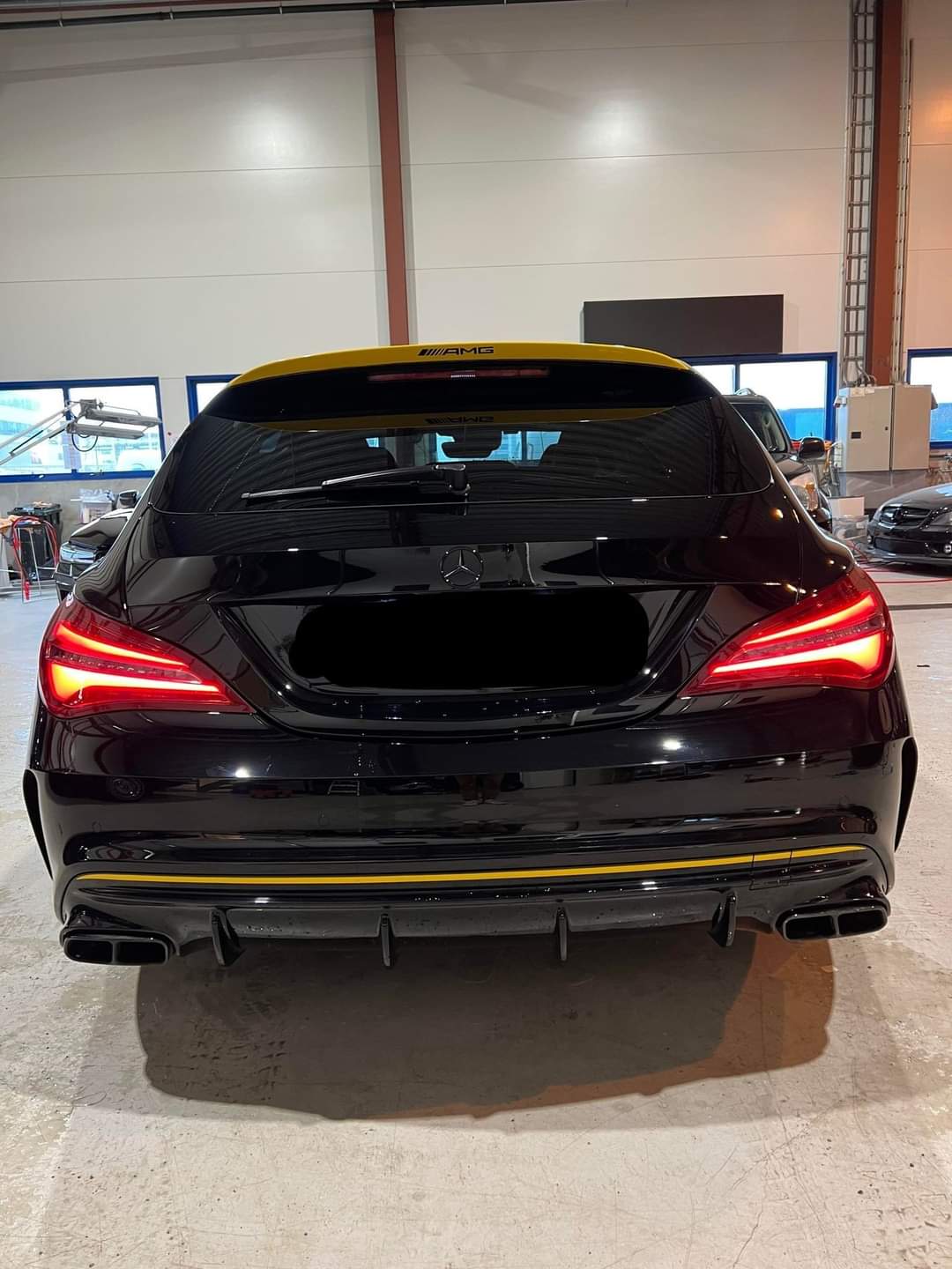 Mercedes-Benz CLA AMG 45 – Image 9