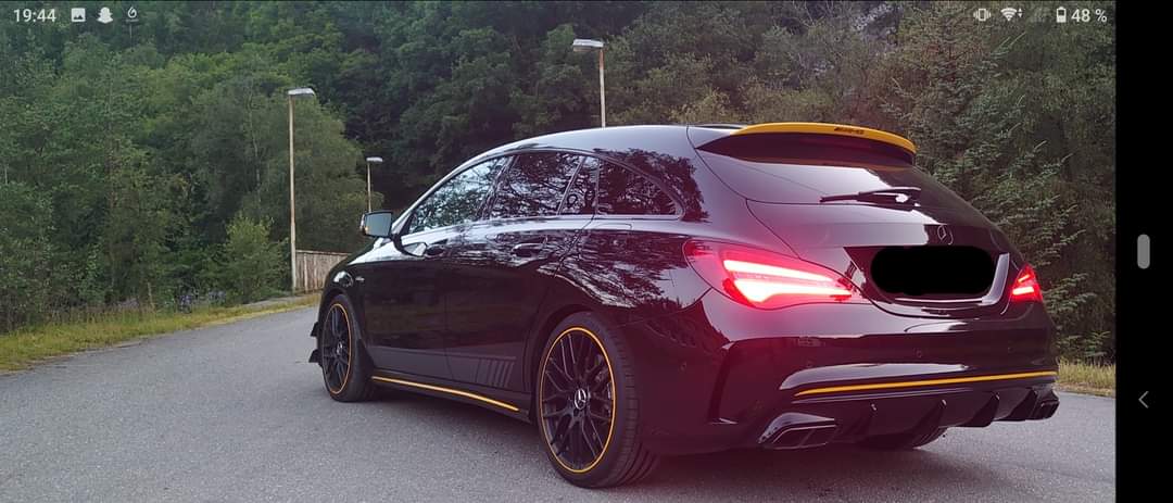 Mercedes-Benz CLA AMG 45 – Image 8