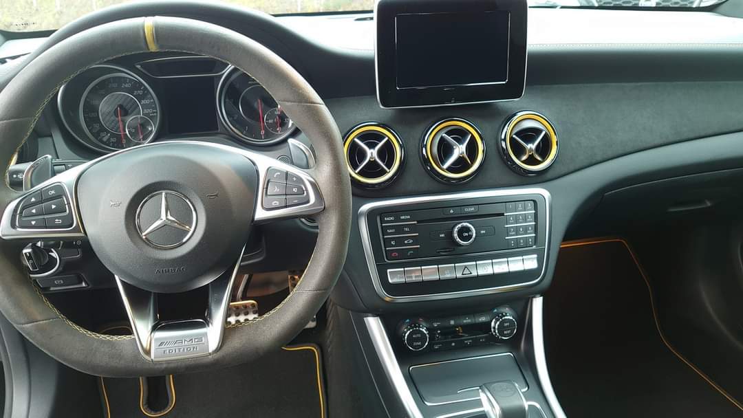 Mercedes-Benz CLA AMG 45 – Image 23