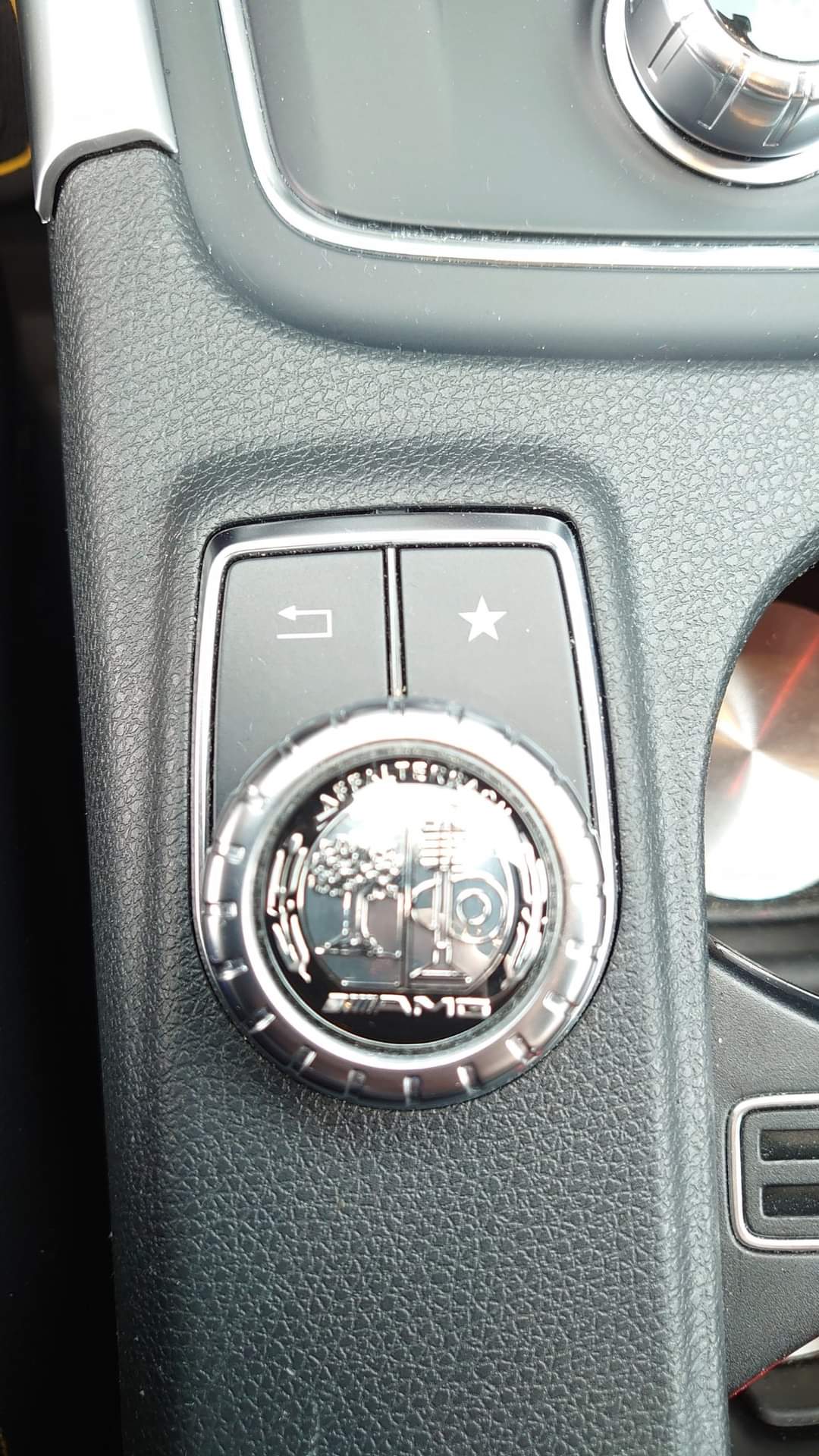 Mercedes-Benz CLA AMG 45 – Image 27