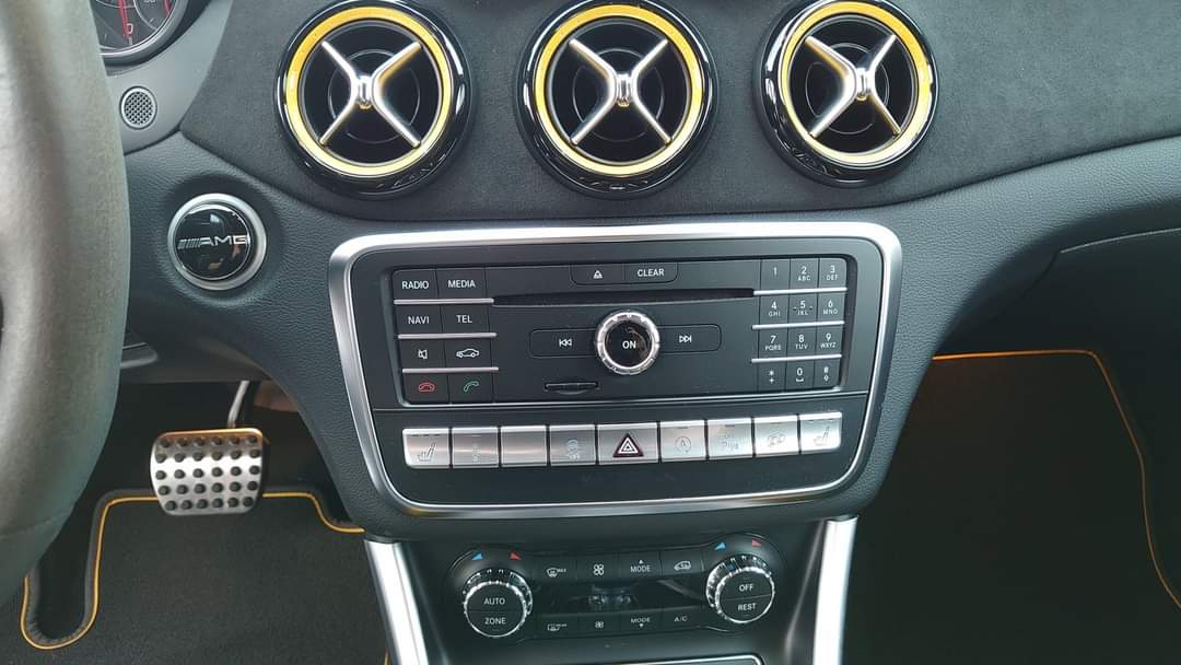 Mercedes-Benz CLA AMG 45 – Image 35