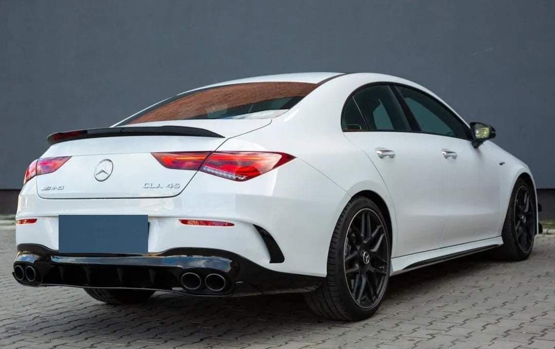 Mercedes-Benz CLA AMG 45 – Image 13