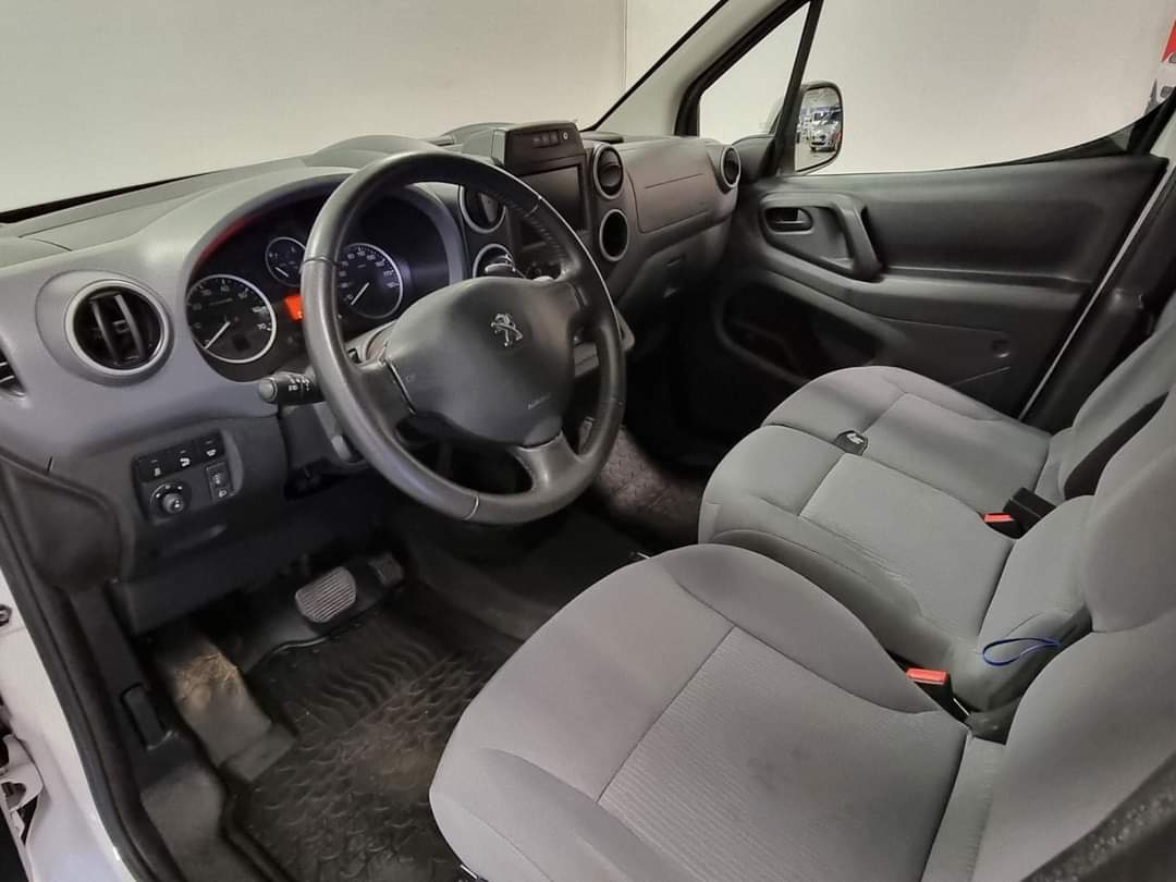 Peugeot Mester – Image 13