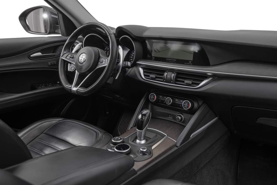 Alfa Romeo Stelvio – Image 13