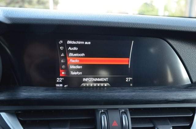 Alfa Romeo Stelvio – Image 3