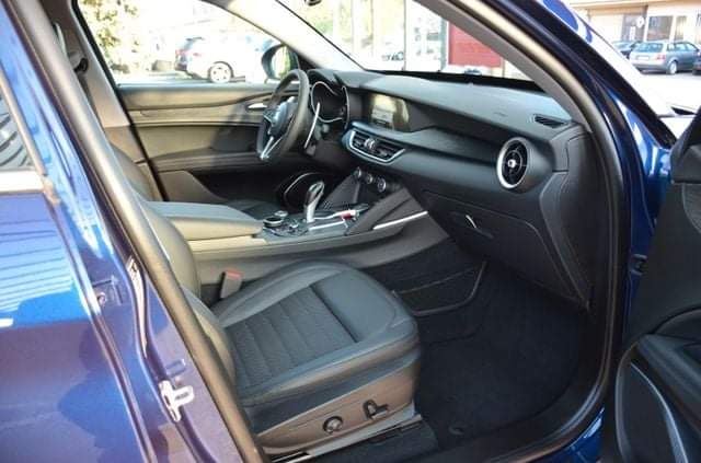 Alfa Romeo Stelvio – Image 17