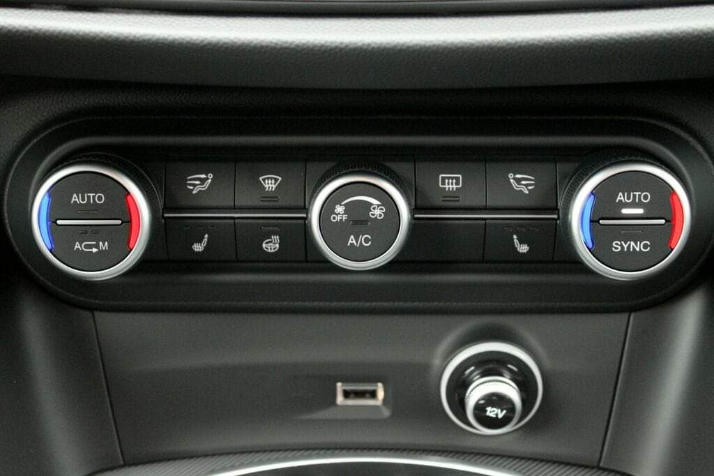 Alfa Romeo Stelvio Veloce – Image 15