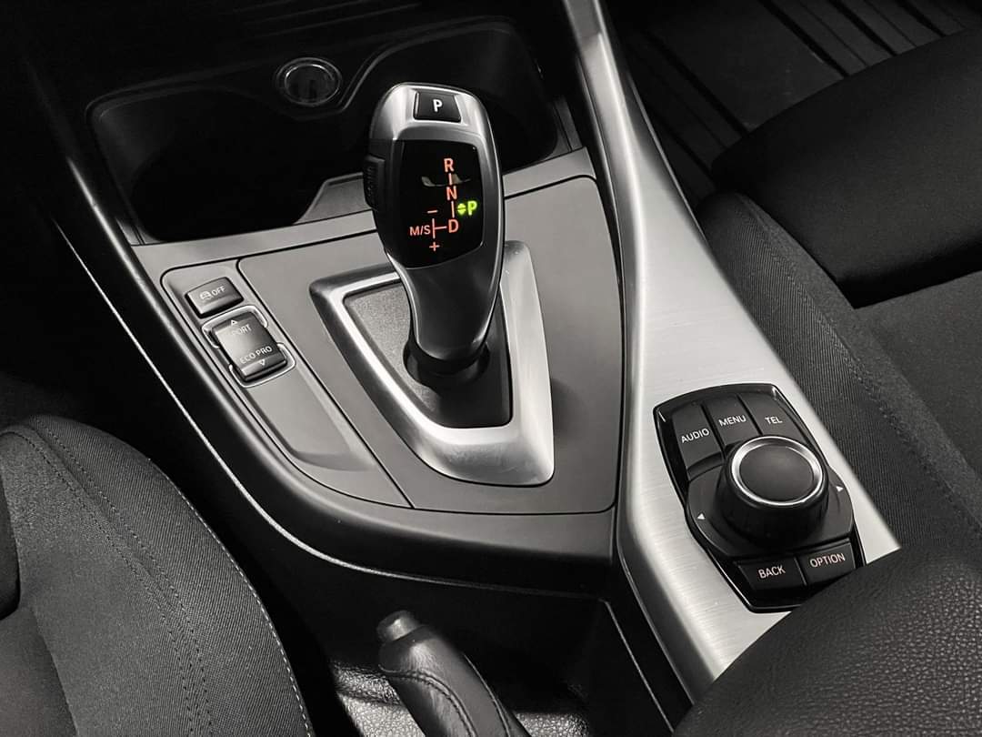 BMW Série 1 – Image 19