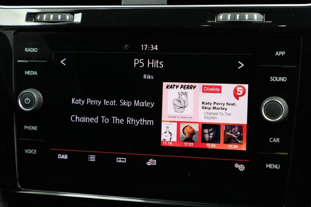 Volkswagen Golf GTI – Image 18