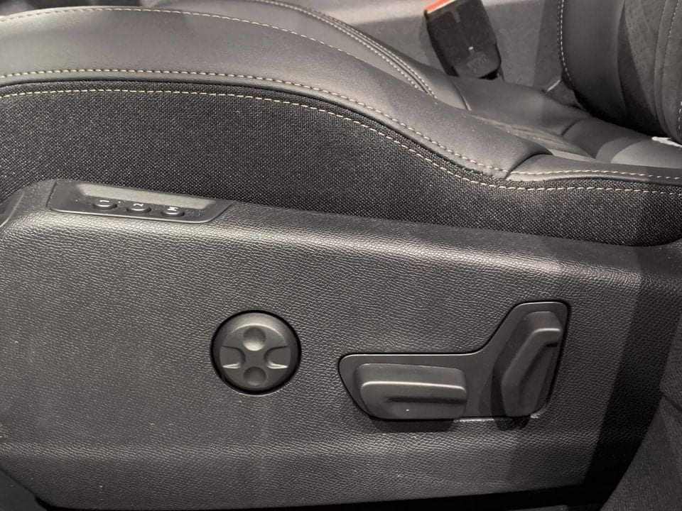Peugeot 5008 GT – Image 22