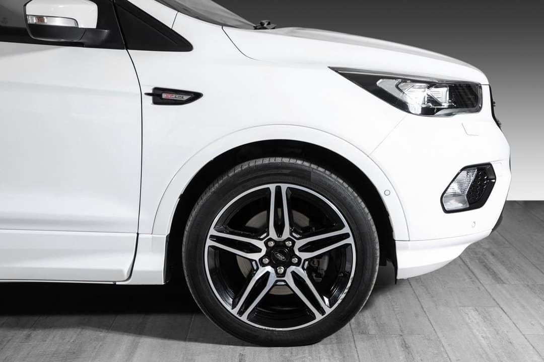 Ford Kuga – Image 10