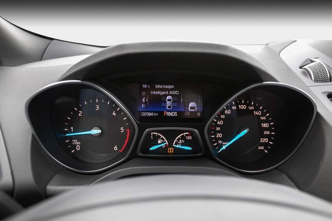 Ford Kuga – Image 7