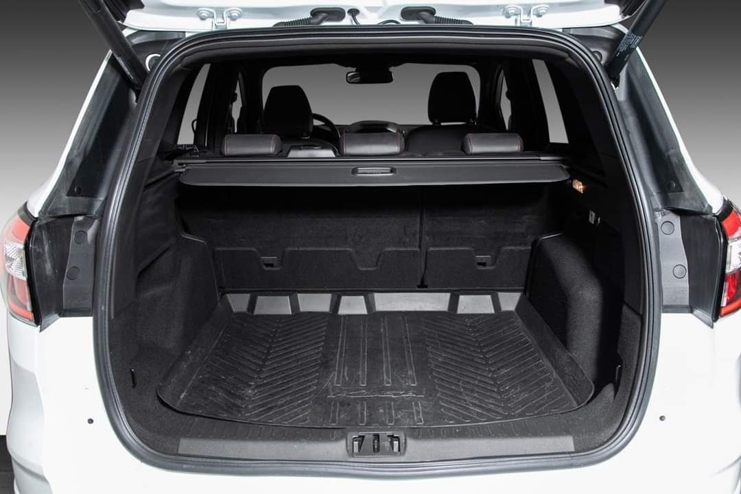 Ford Kuga – Image 13