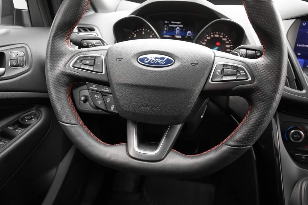 Ford Kuga – Image 11