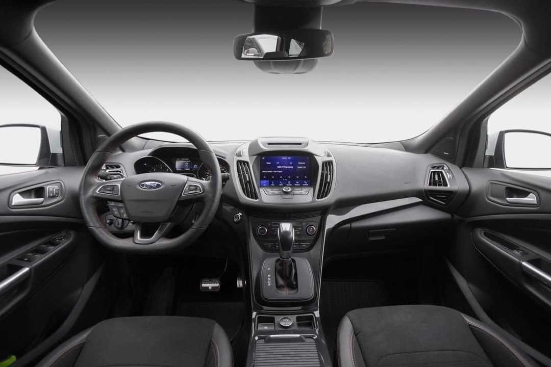 Ford Kuga – Image 17