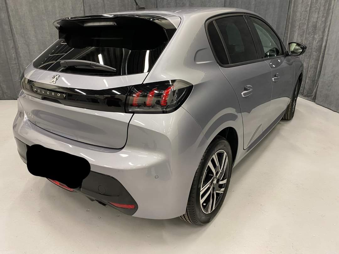 Peugeot 208 Allure – Image 38