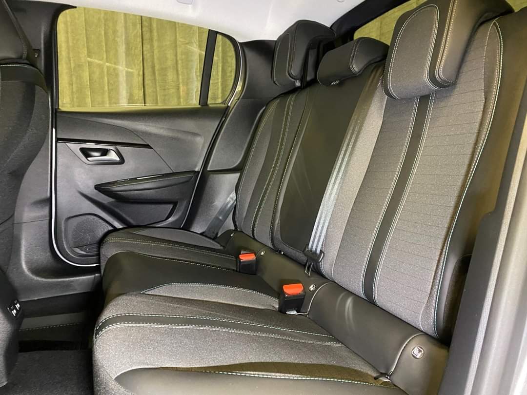 Peugeot 208 Allure – Image 11