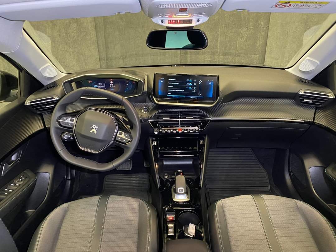 Peugeot 208 Allure – Image 17