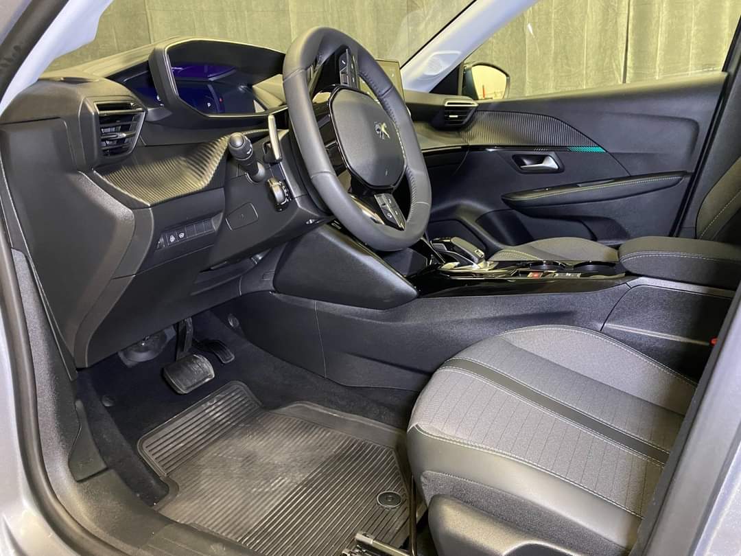 Peugeot 208 Allure – Image 23