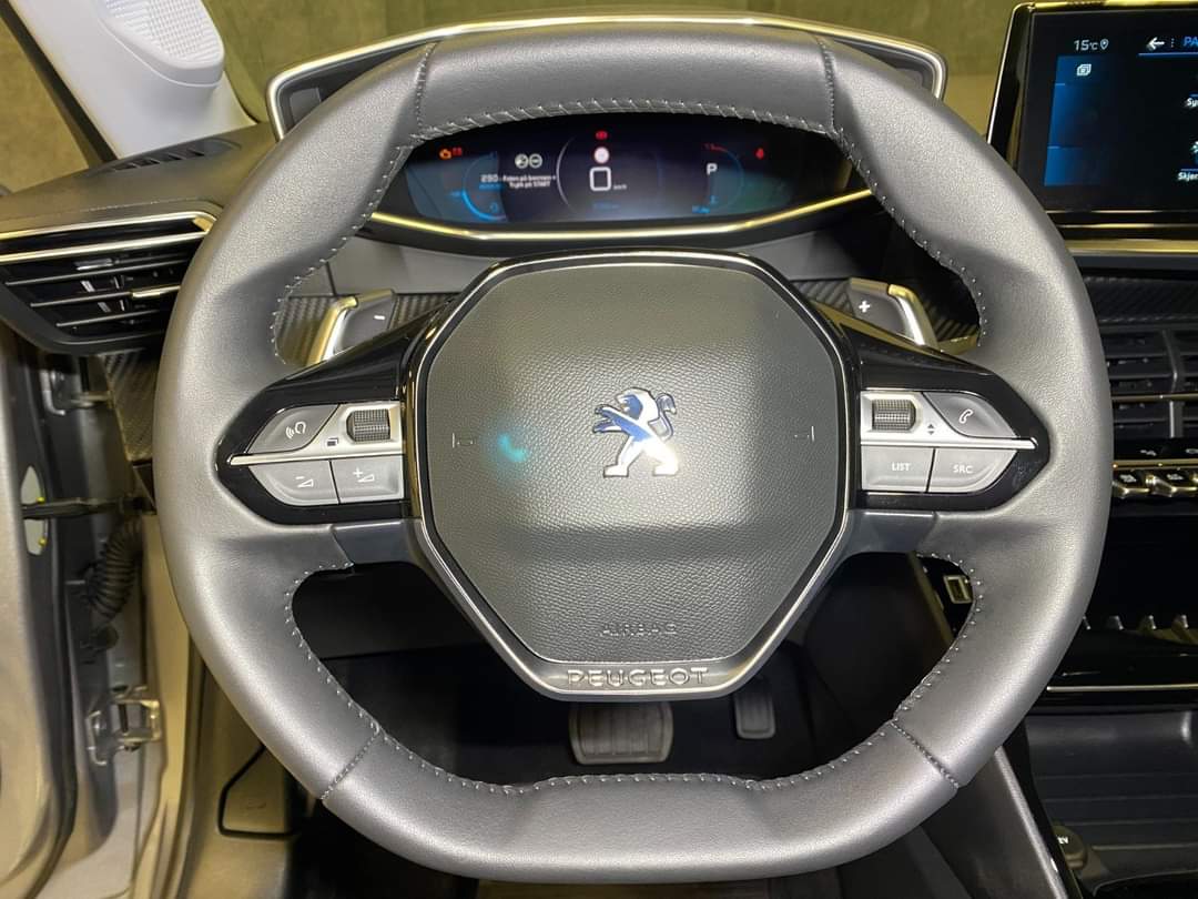 Peugeot 208 Allure – Image 33