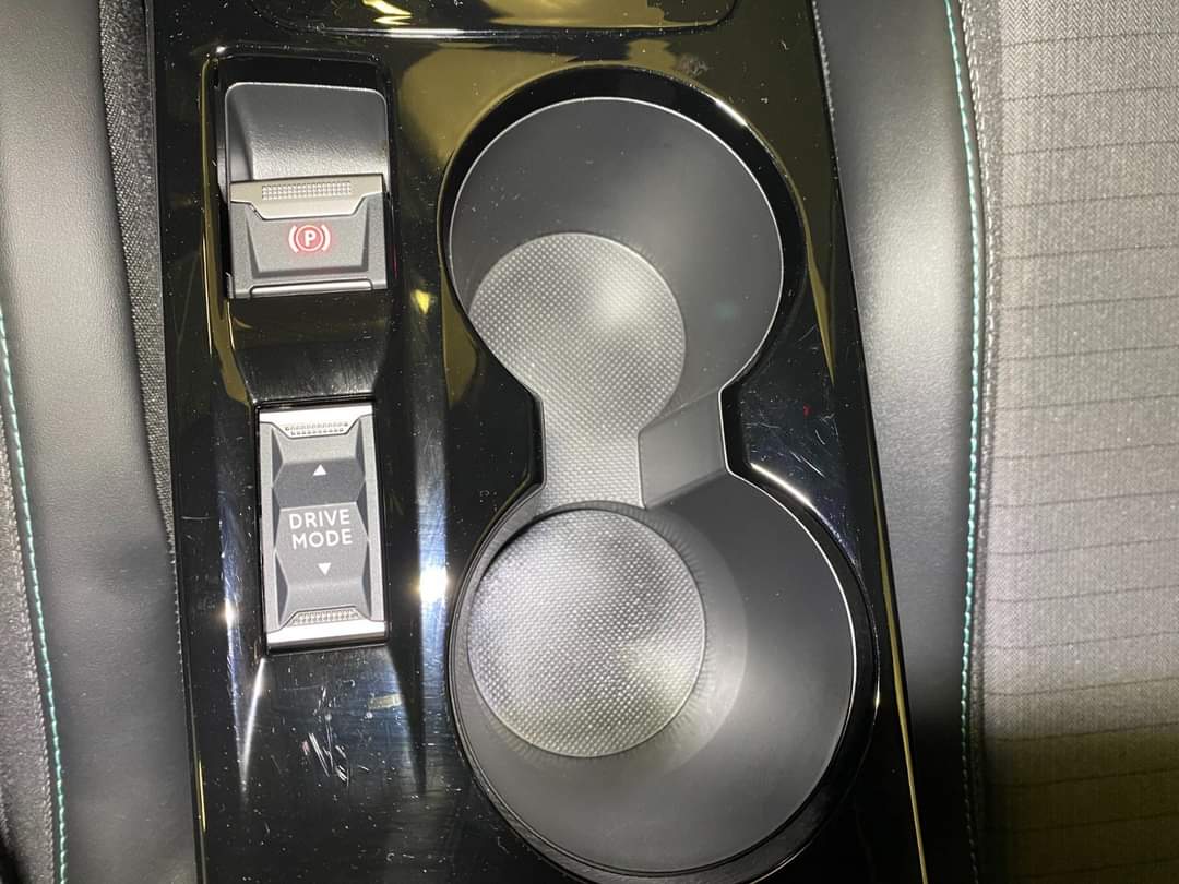 Peugeot 208 Allure – Image 30