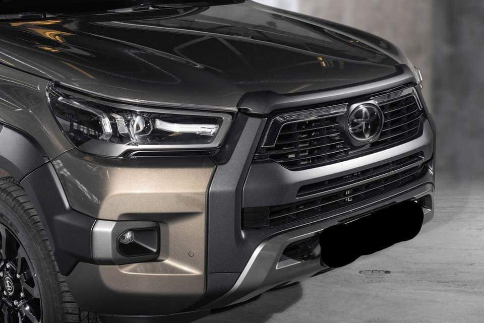 Toyota HiLux – Image 5